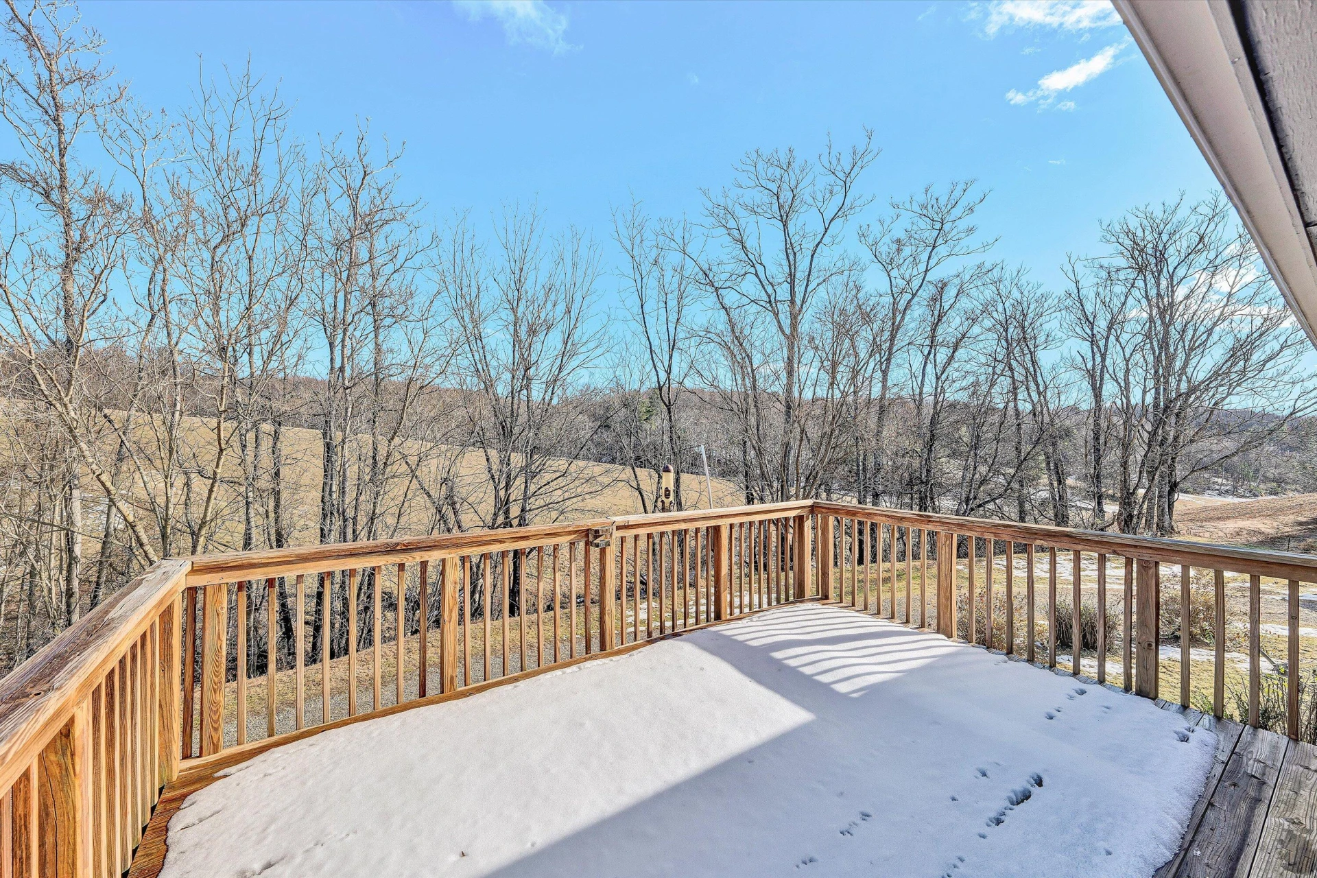 2346 Rockland RD - Photo 20