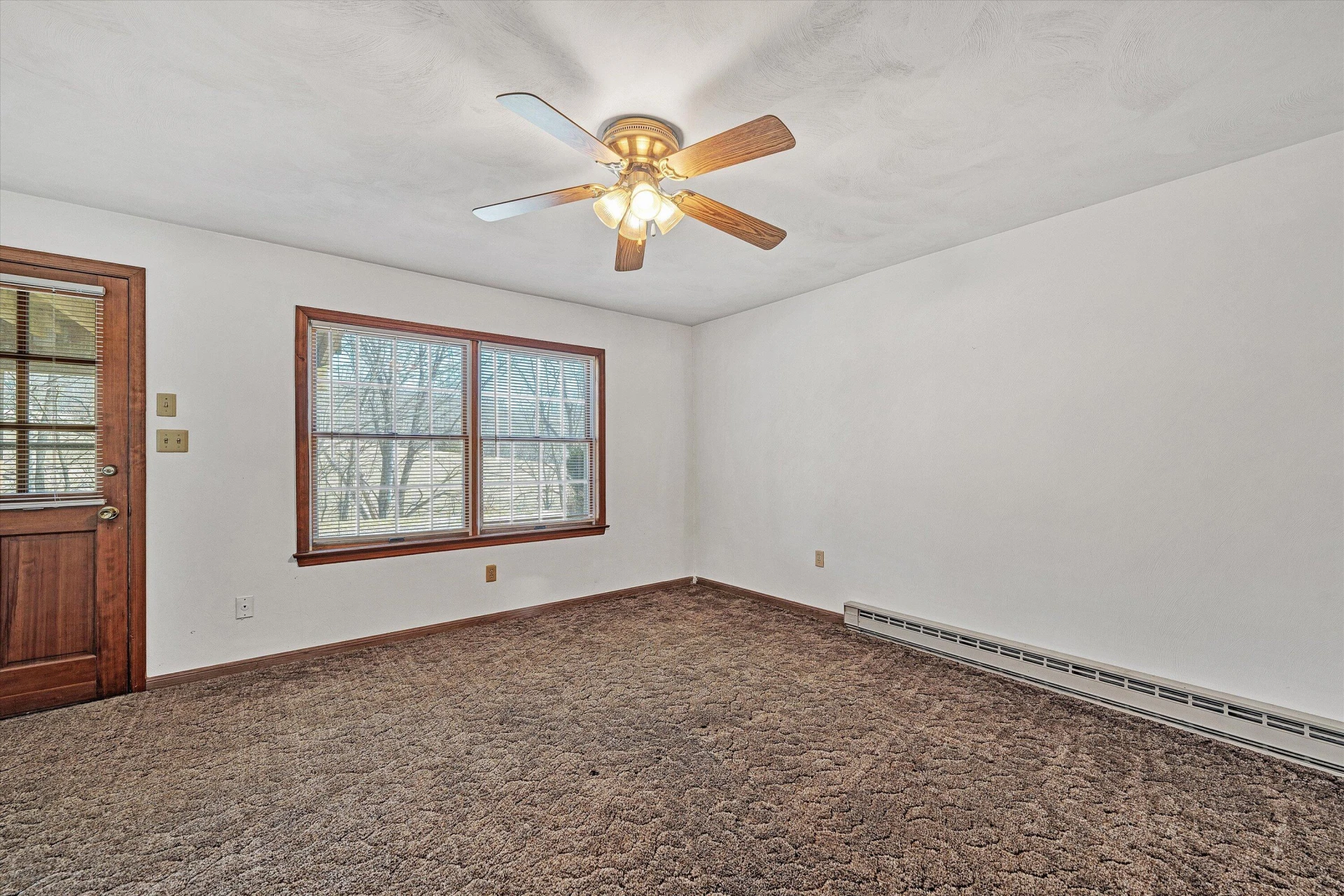 2346 Rockland RD - Photo 25