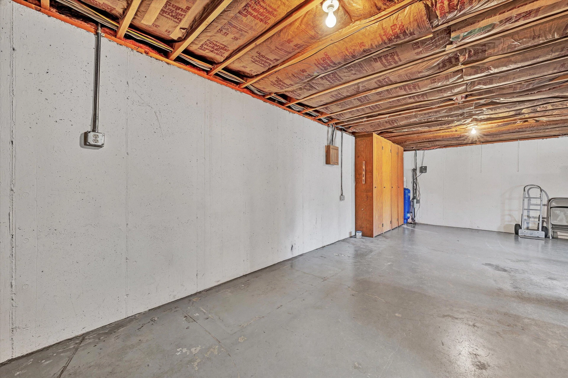 2346 Rockland RD - Photo 28