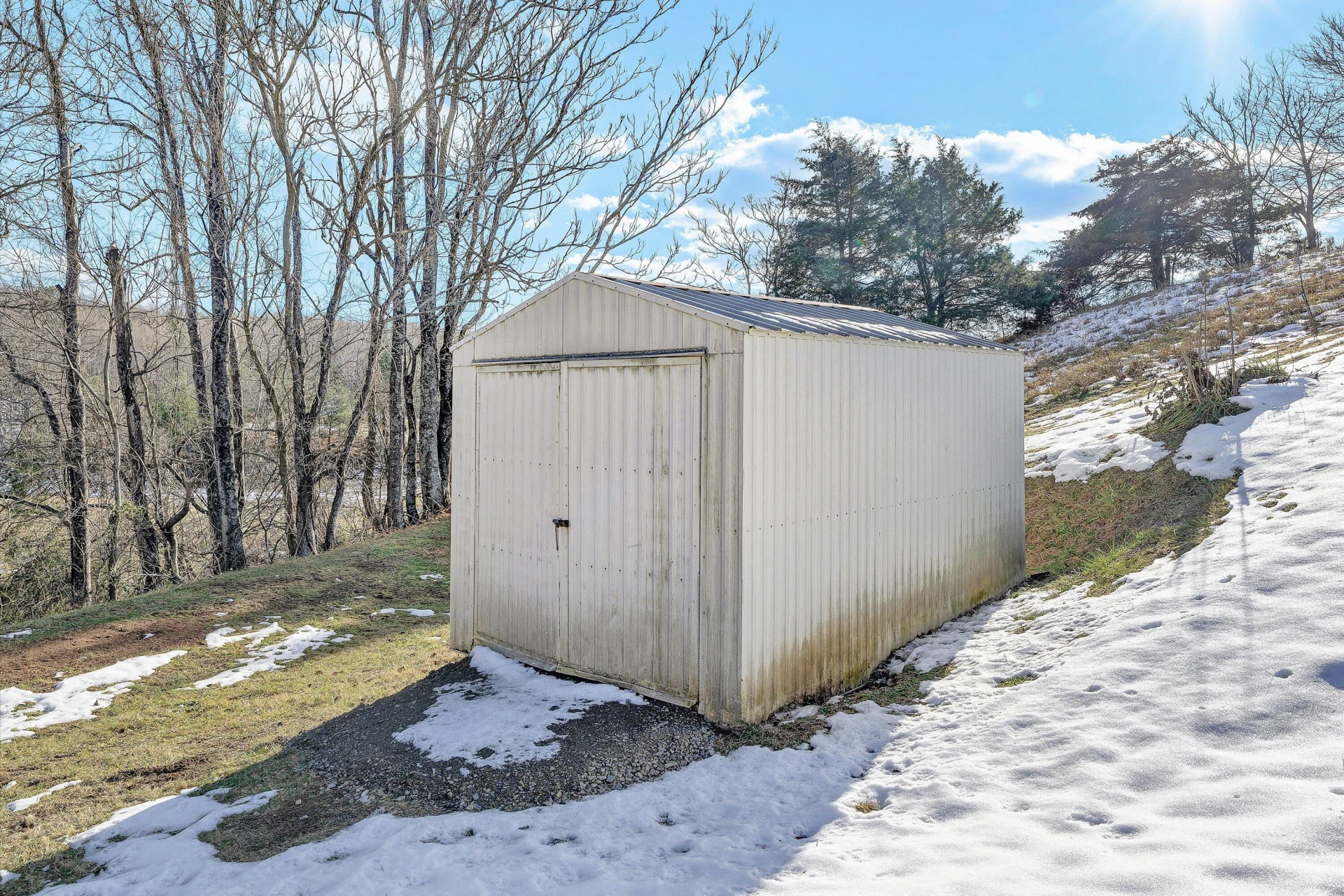 2346 Rockland RD - Photo 39