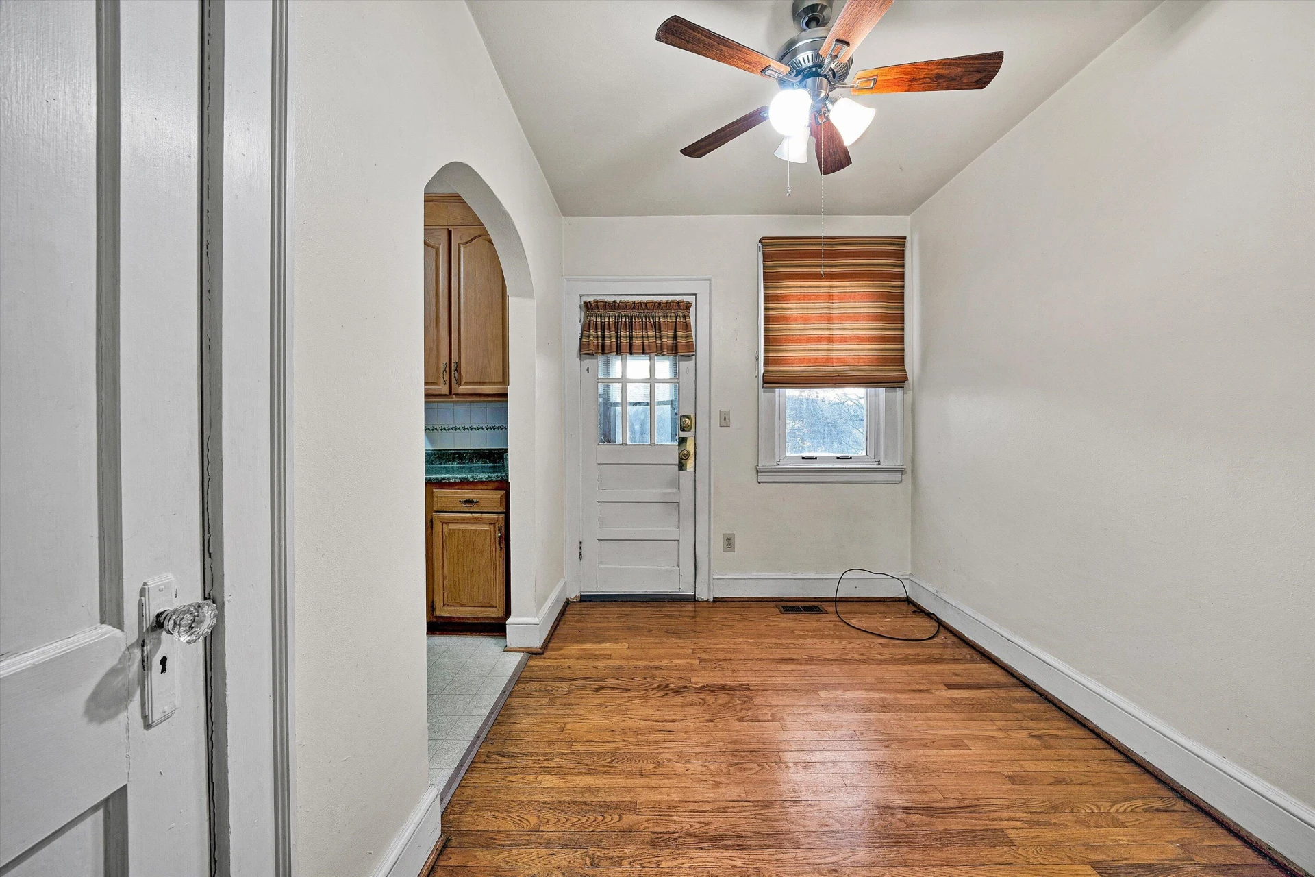 1204 Carolina AVE - Photo 12