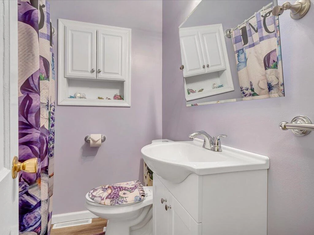 1043 Liberty ST - Photo 21