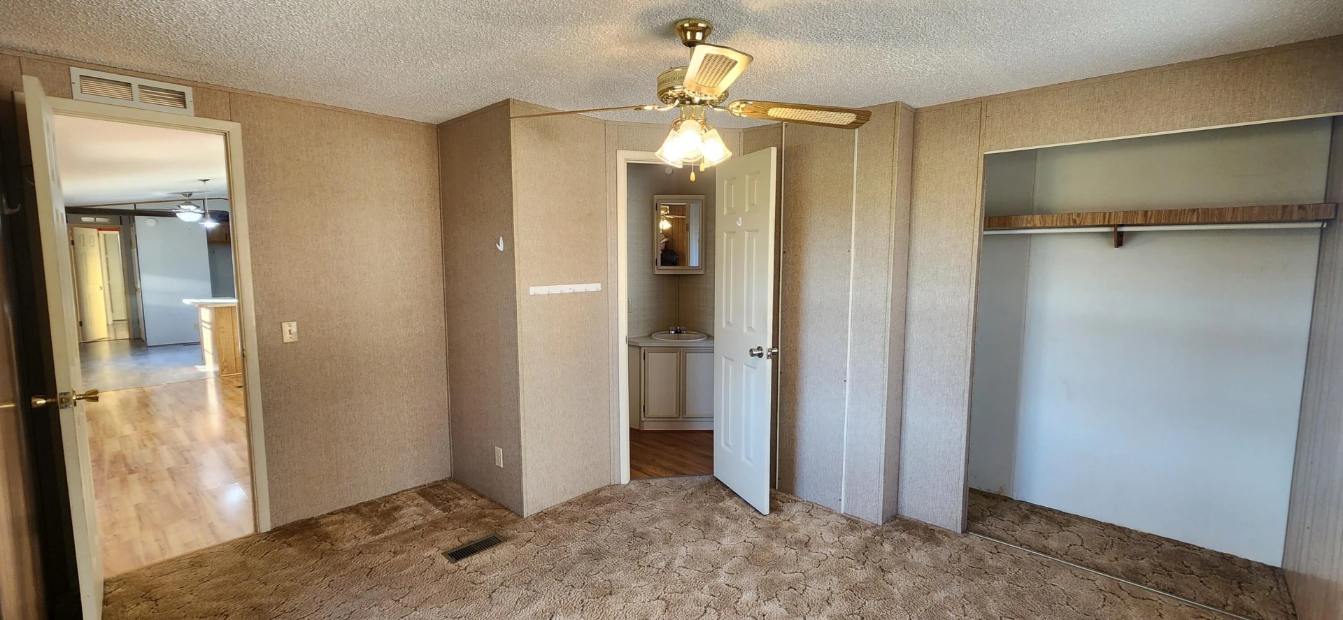 621 Kent RD - Photo 11