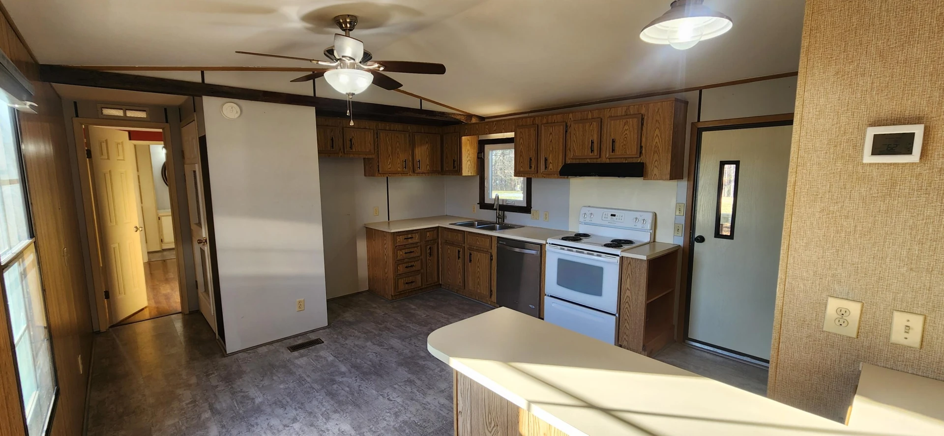 621 Kent RD - Photo 3