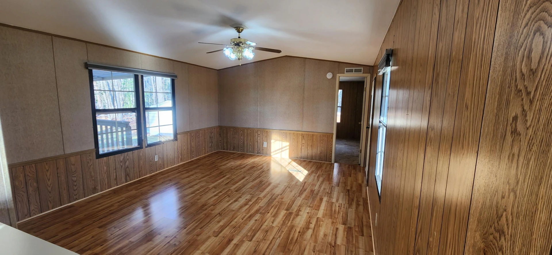 621 Kent RD - Photo 5