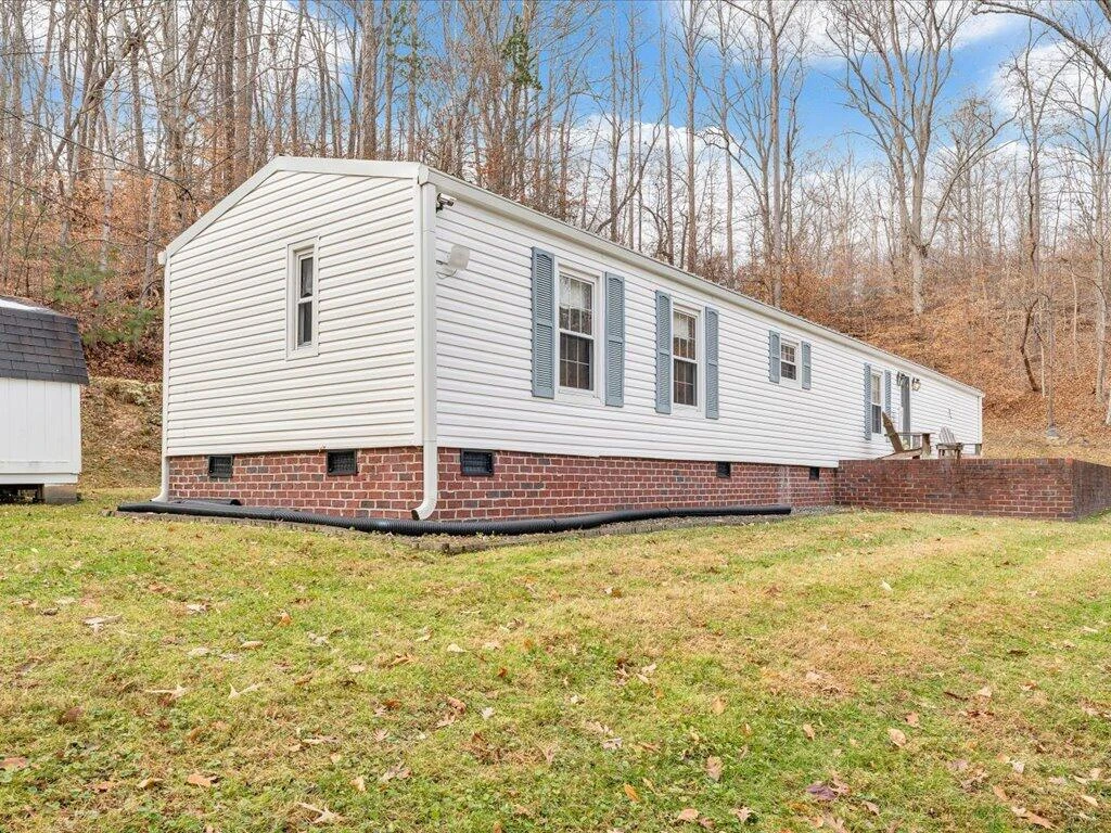 1051 Liberty ST - Photo 24