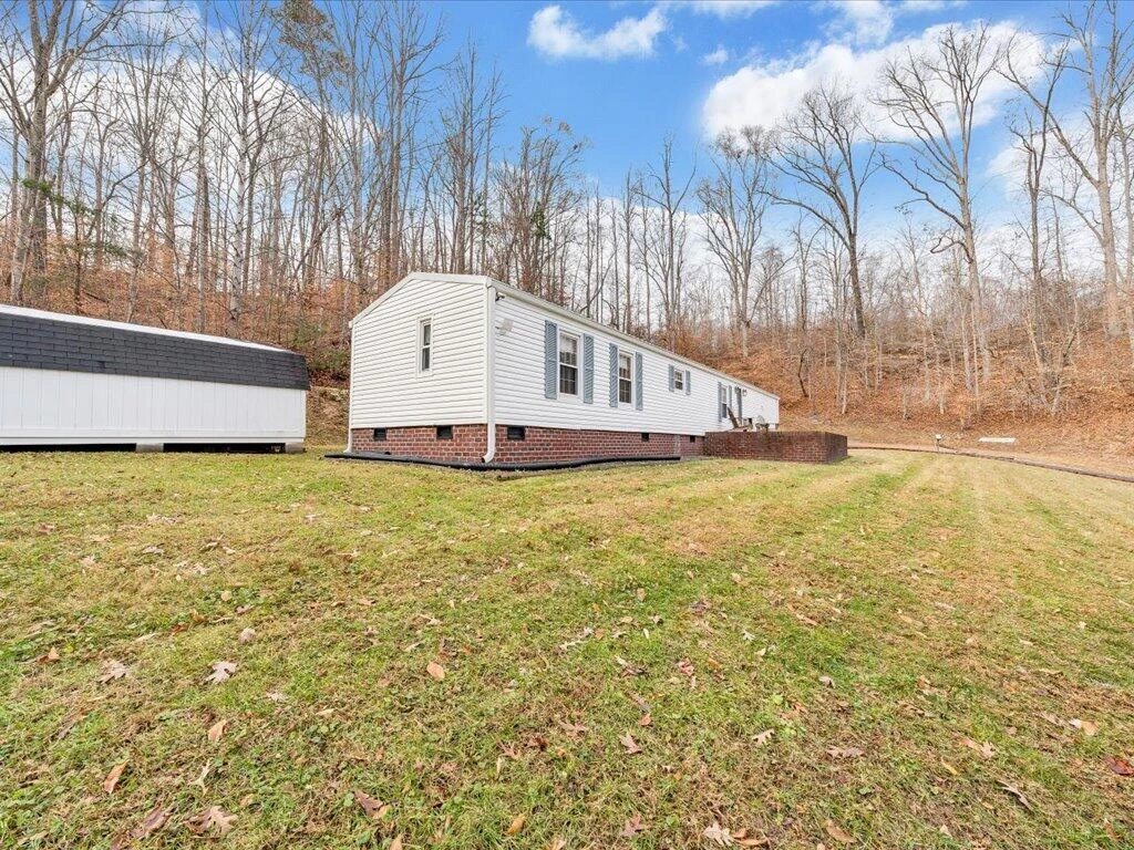1051 Liberty ST - Photo 25