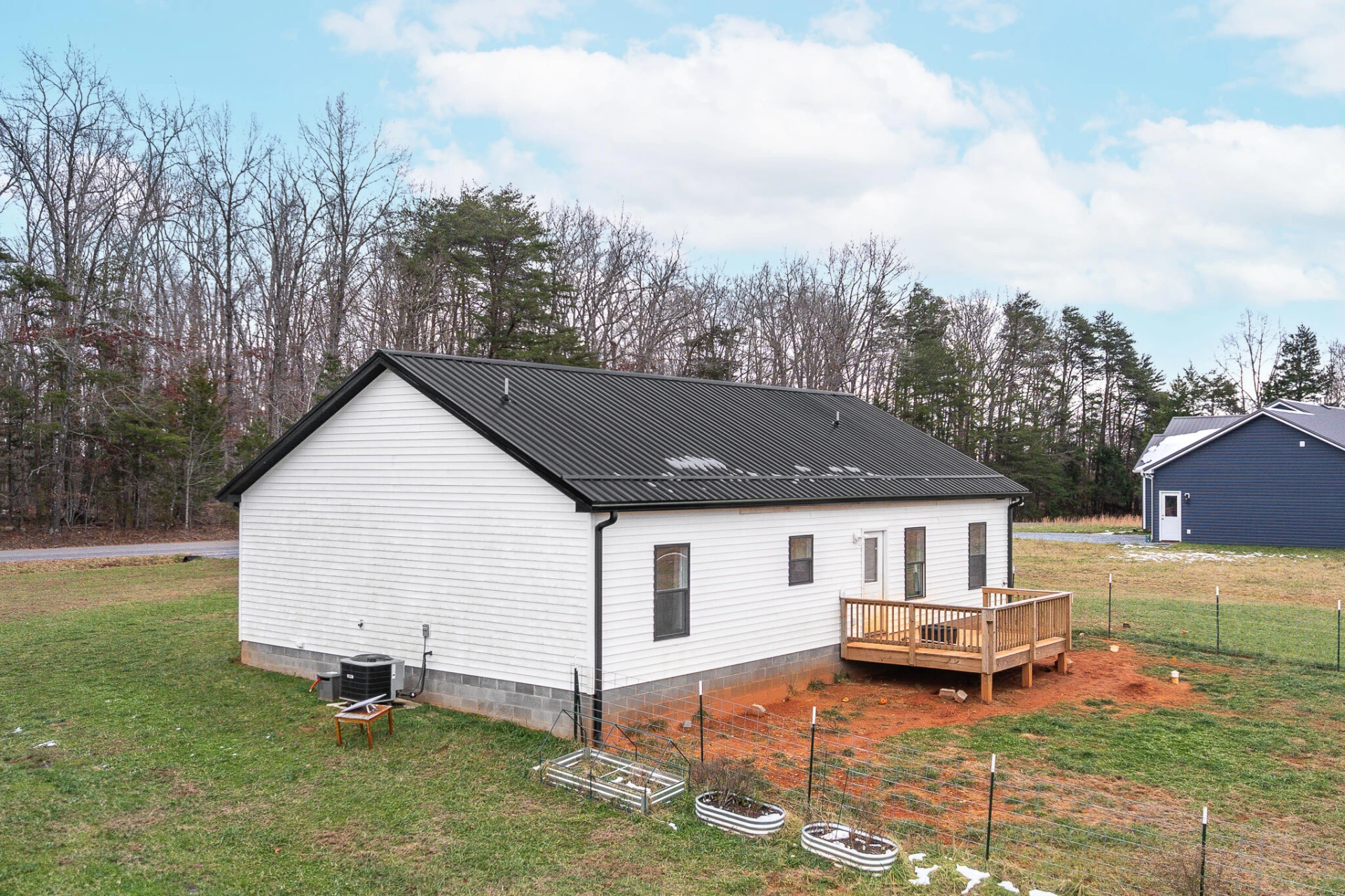 351 Down Creek RD - Photo 32