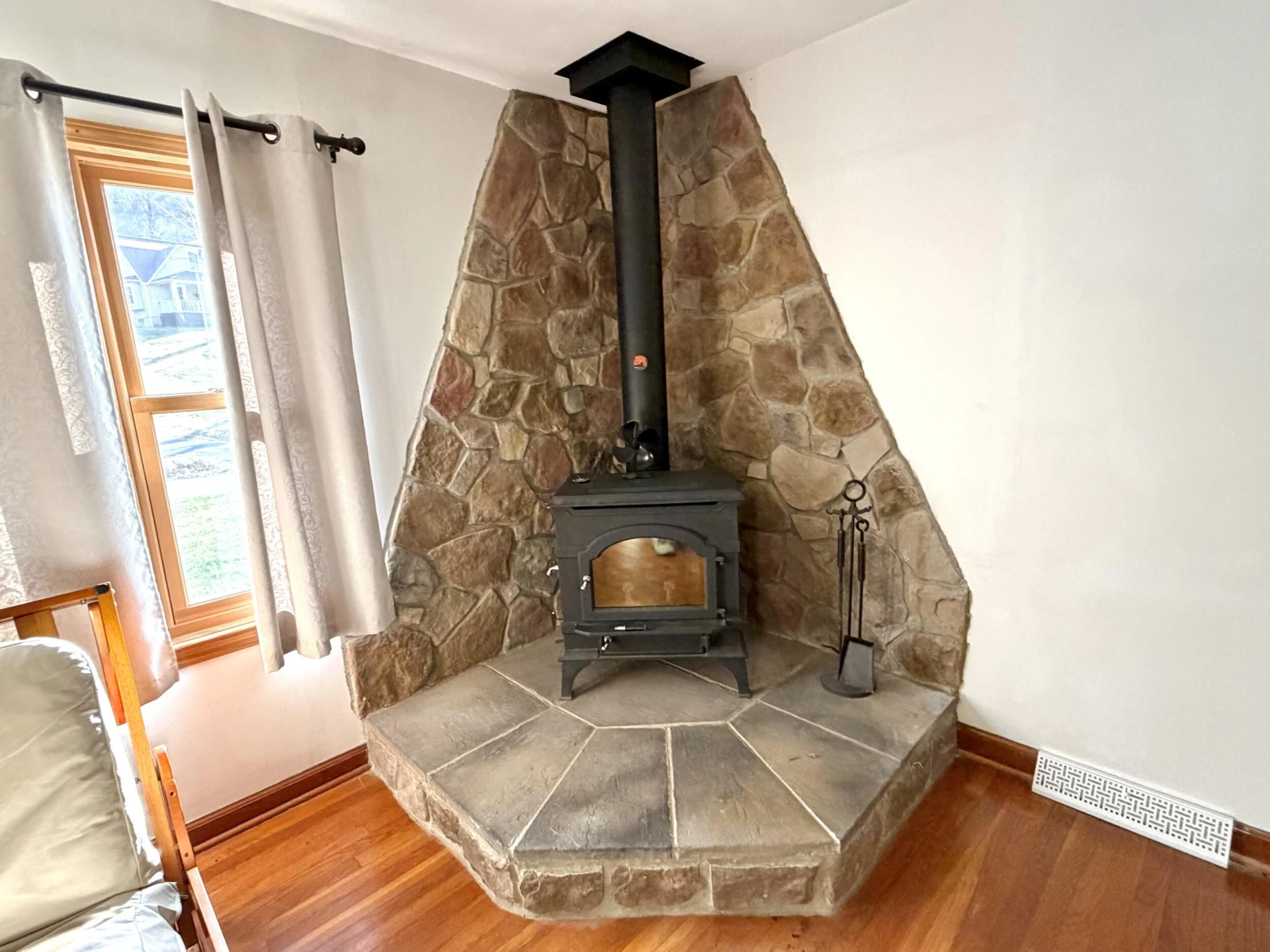 129 Roaring Run RD - Photo 16