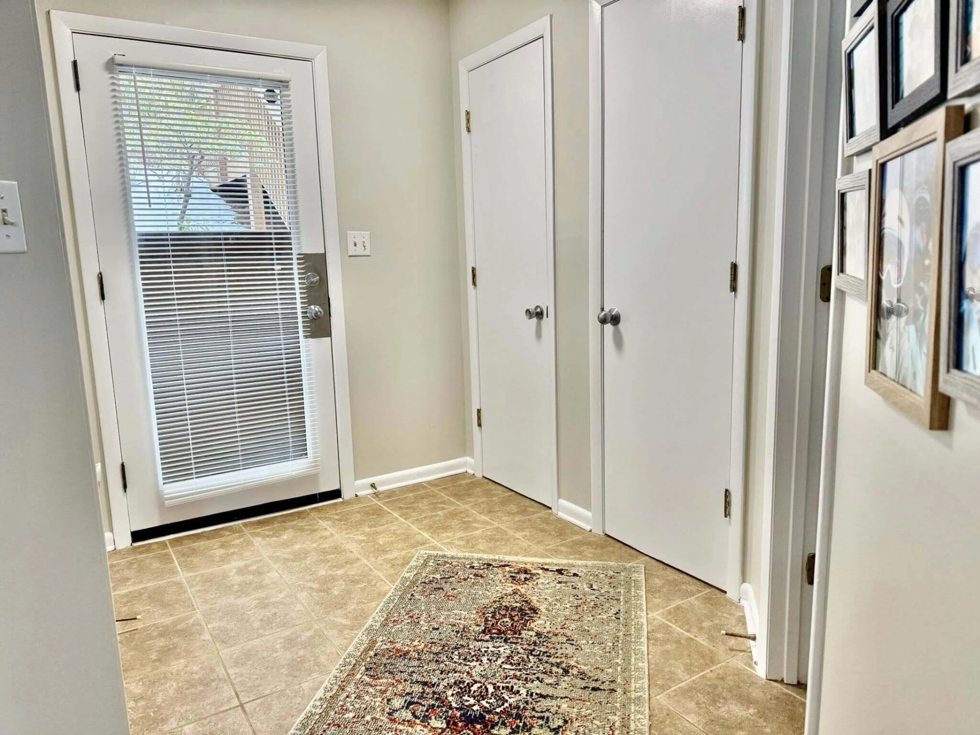 700 Laurelwood - Photo 3