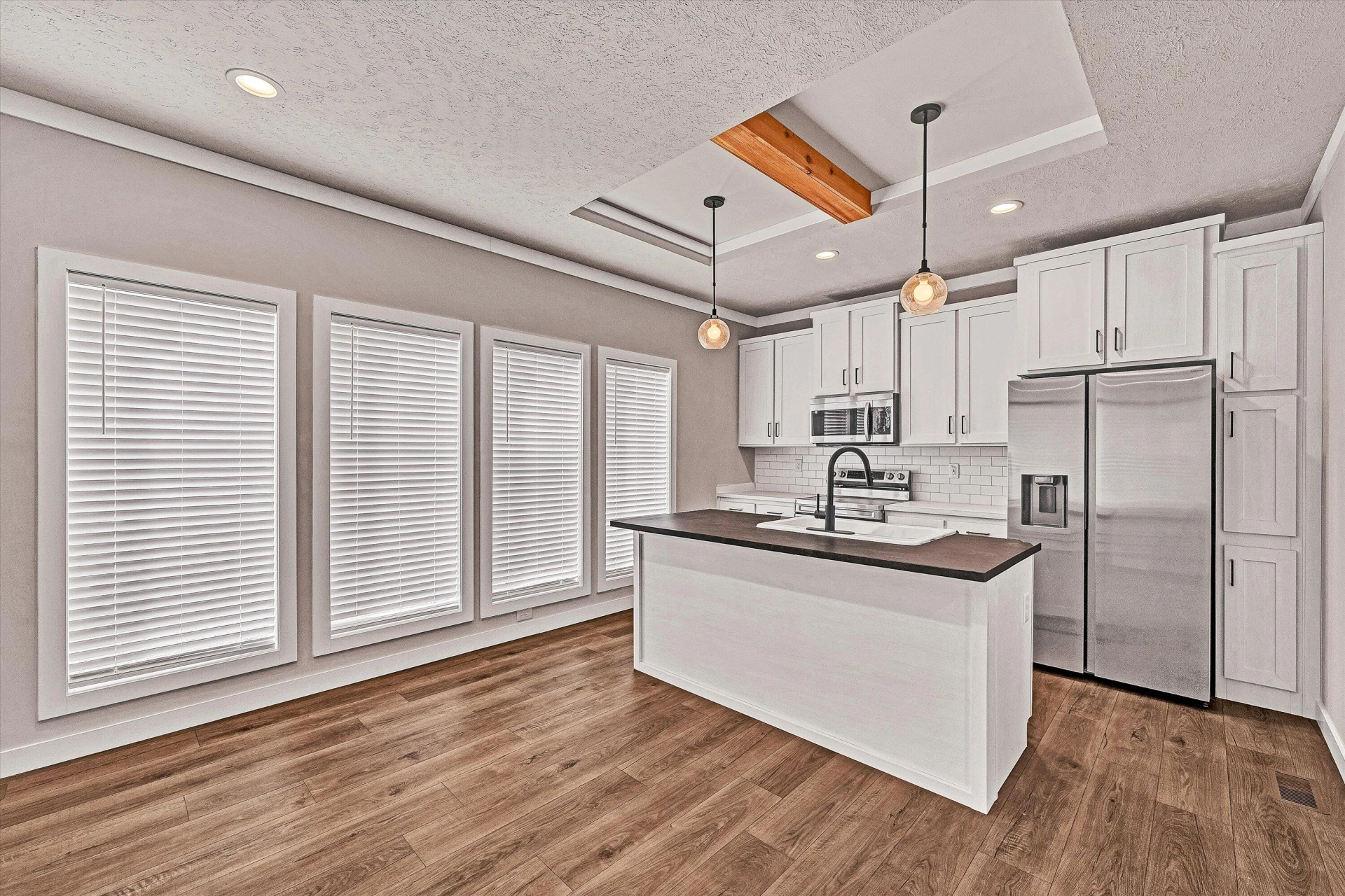 3648 McDaniel DR - Photo 14