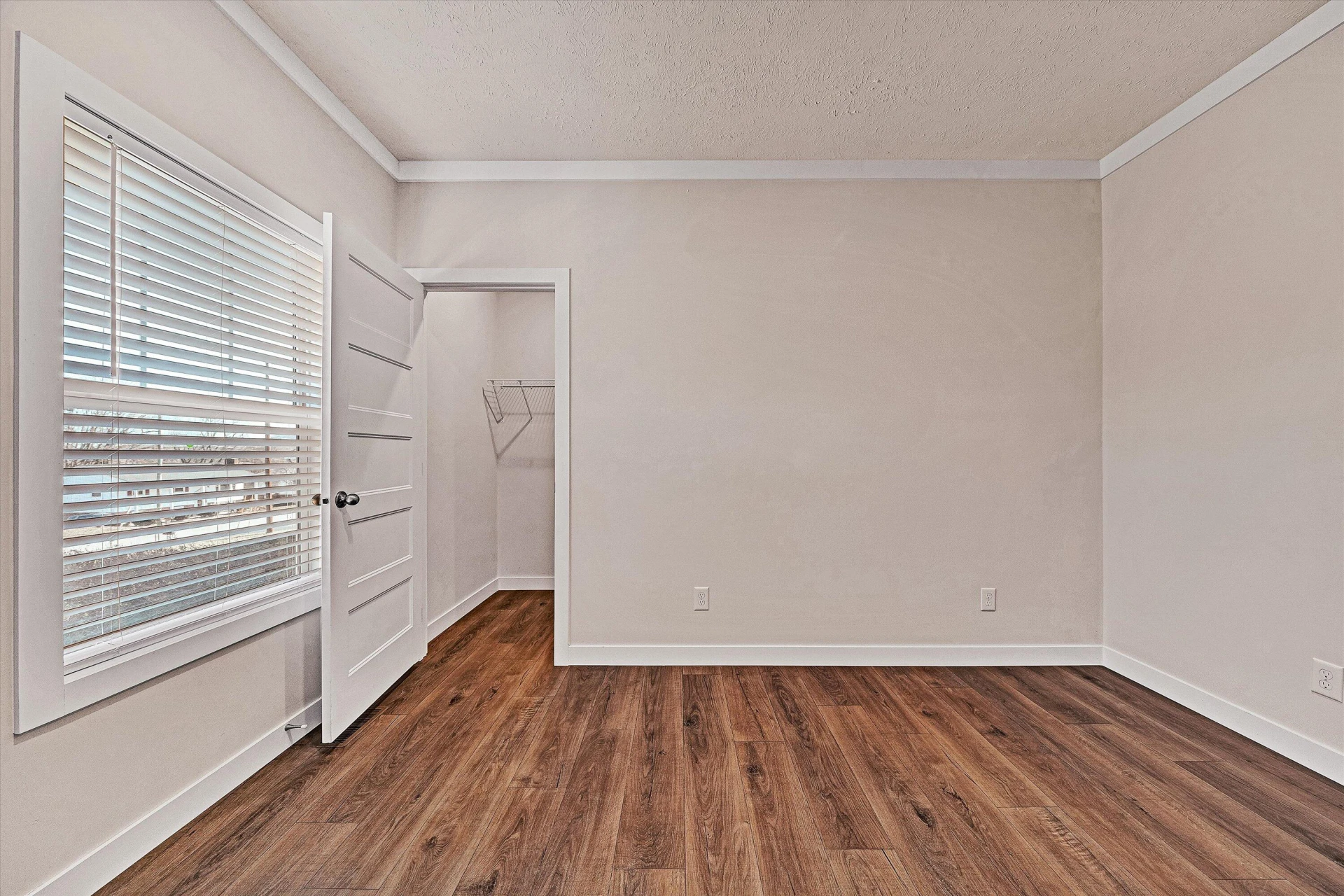 3648 McDaniel DR - Photo 34