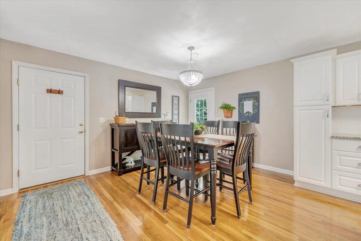 139 Lynville DR - Photo 10