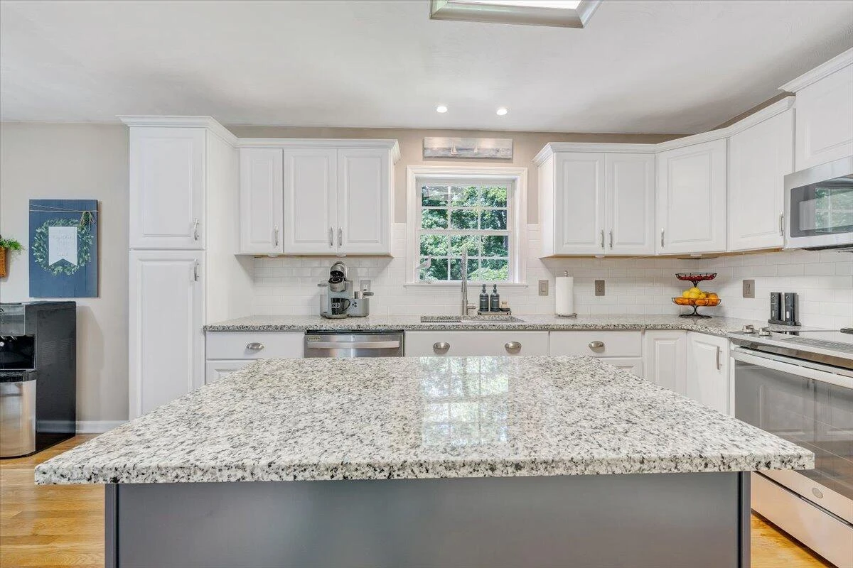 139 Lynville DR - Photo 18