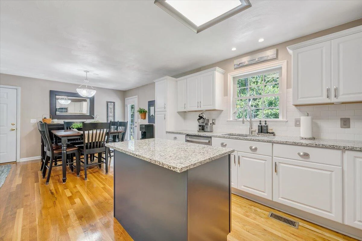 139 Lynville DR - Photo 22