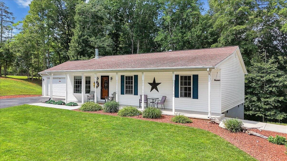 139 Lynville DR - Photo 3