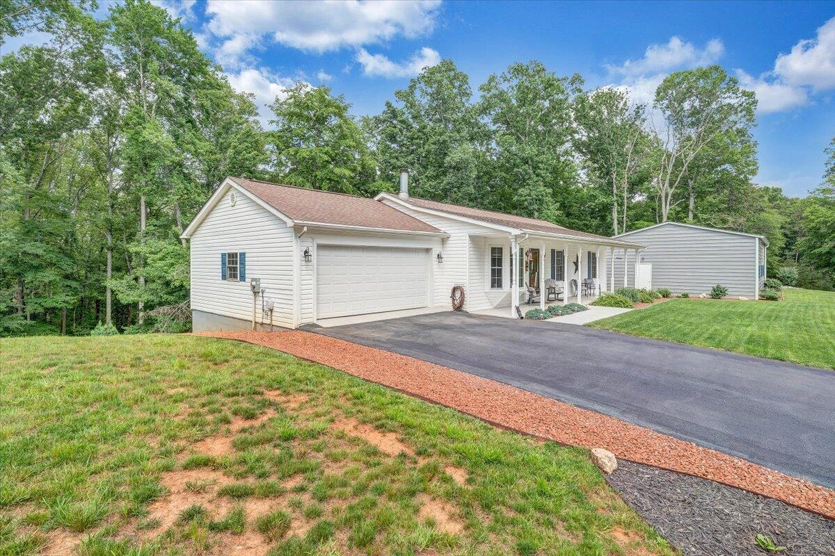 139 Lynville DR - Photo 49