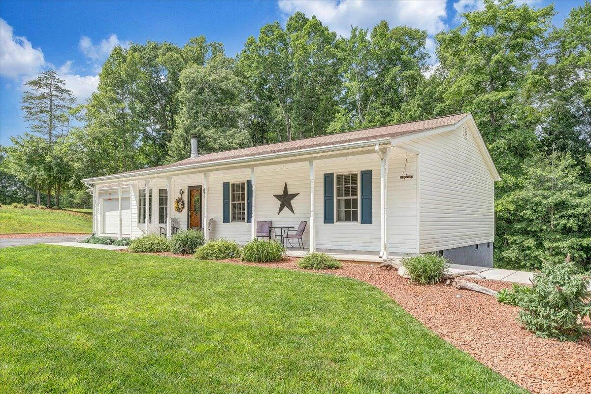 139 Lynville DR - Photo 56