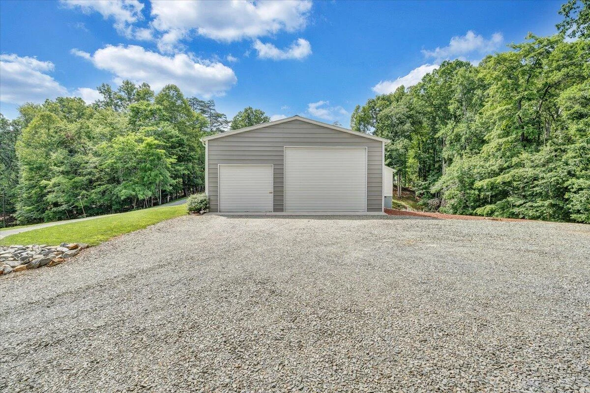 139 Lynville DR - Photo 59