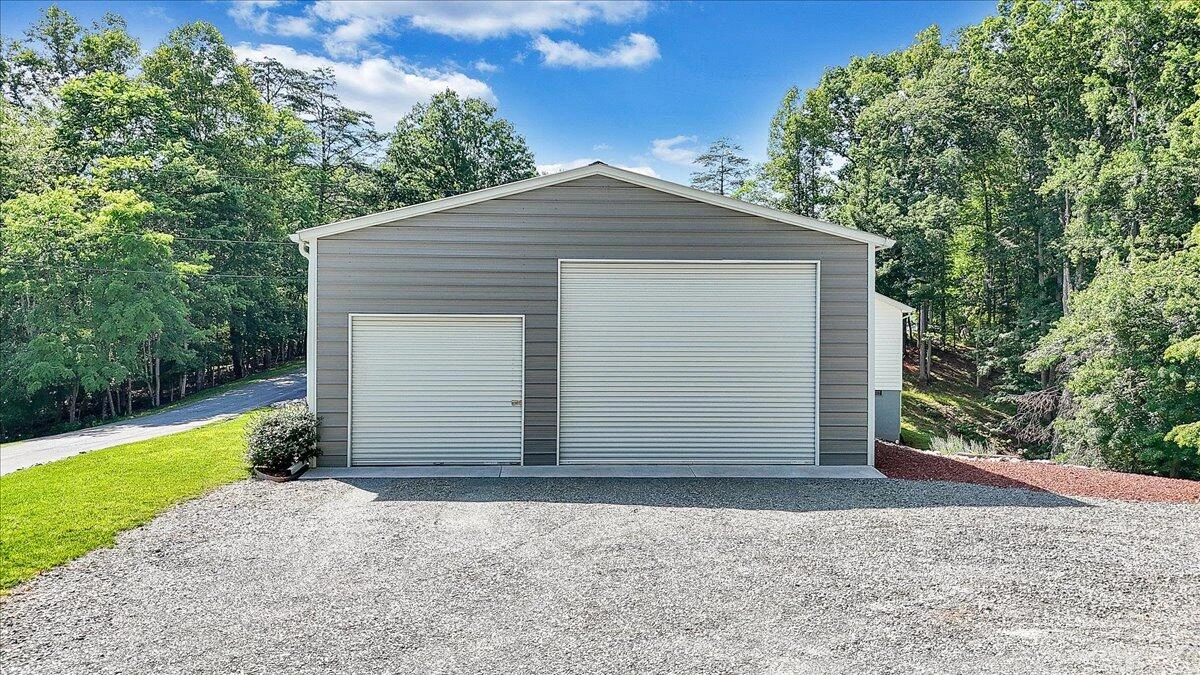 139 Lynville DR - Photo 84