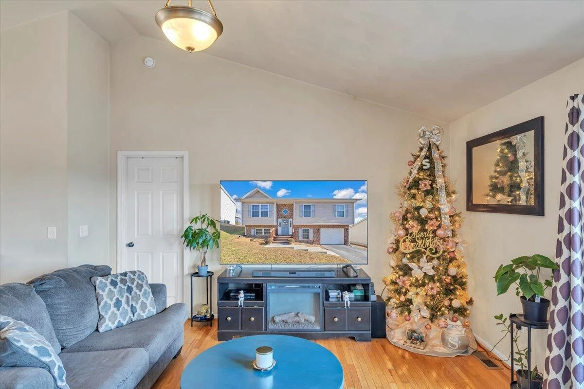 317 Timothy LN NW - Photo 10