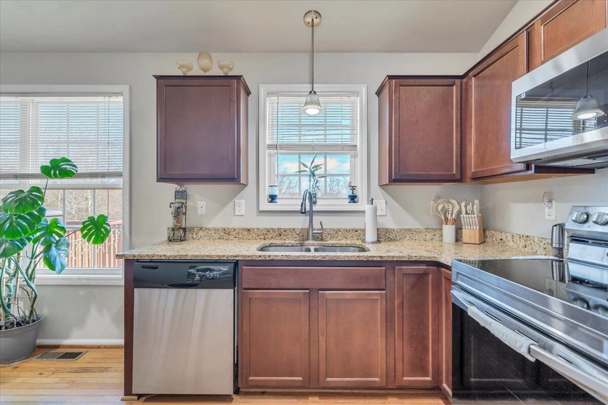 317 Timothy LN NW - Photo 16