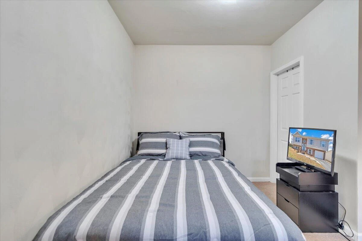 317 Timothy LN NW - Photo 33