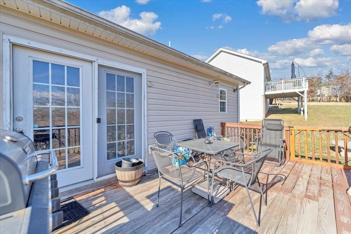 317 Timothy LN NW - Photo 40