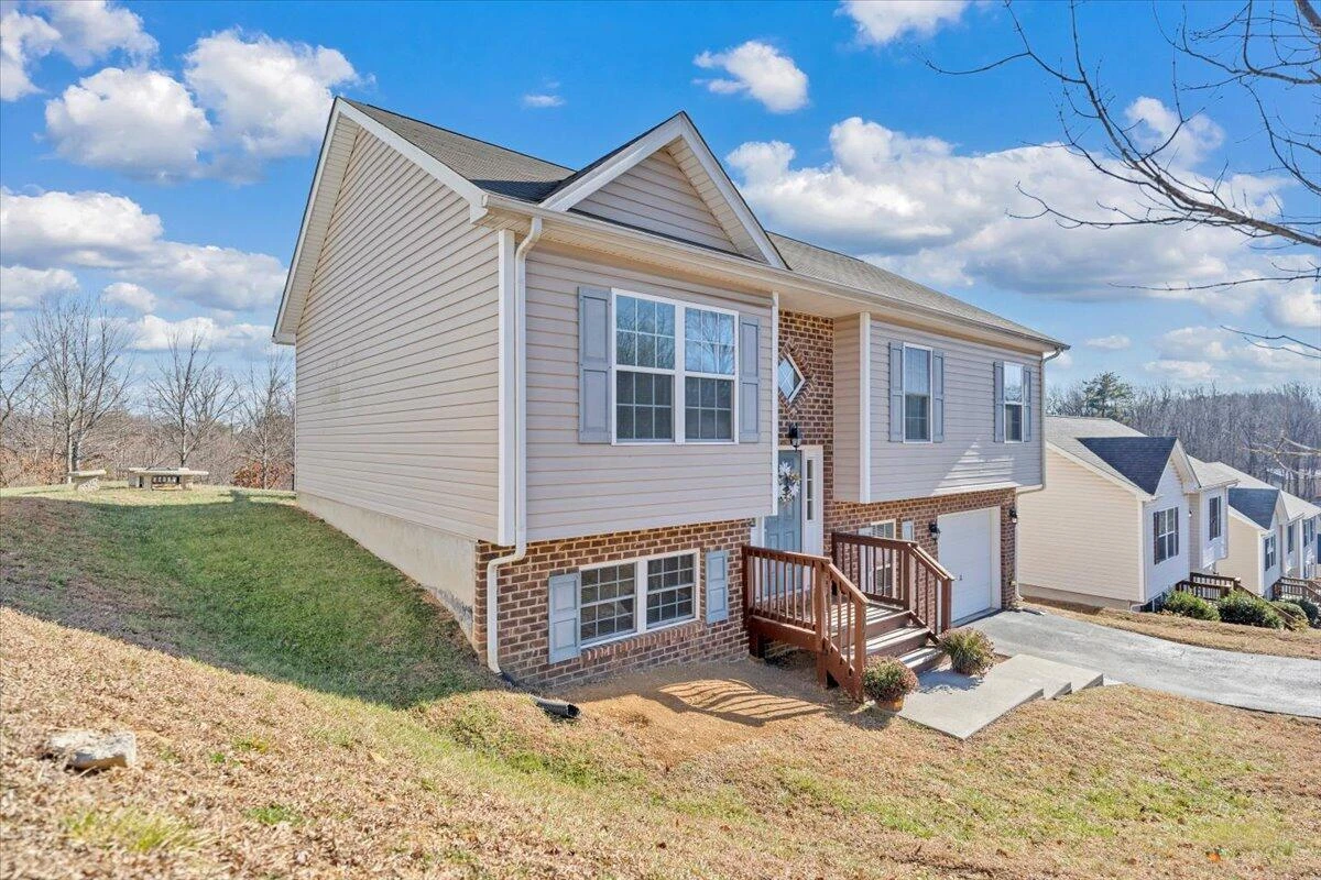 317 Timothy LN NW - Photo 51