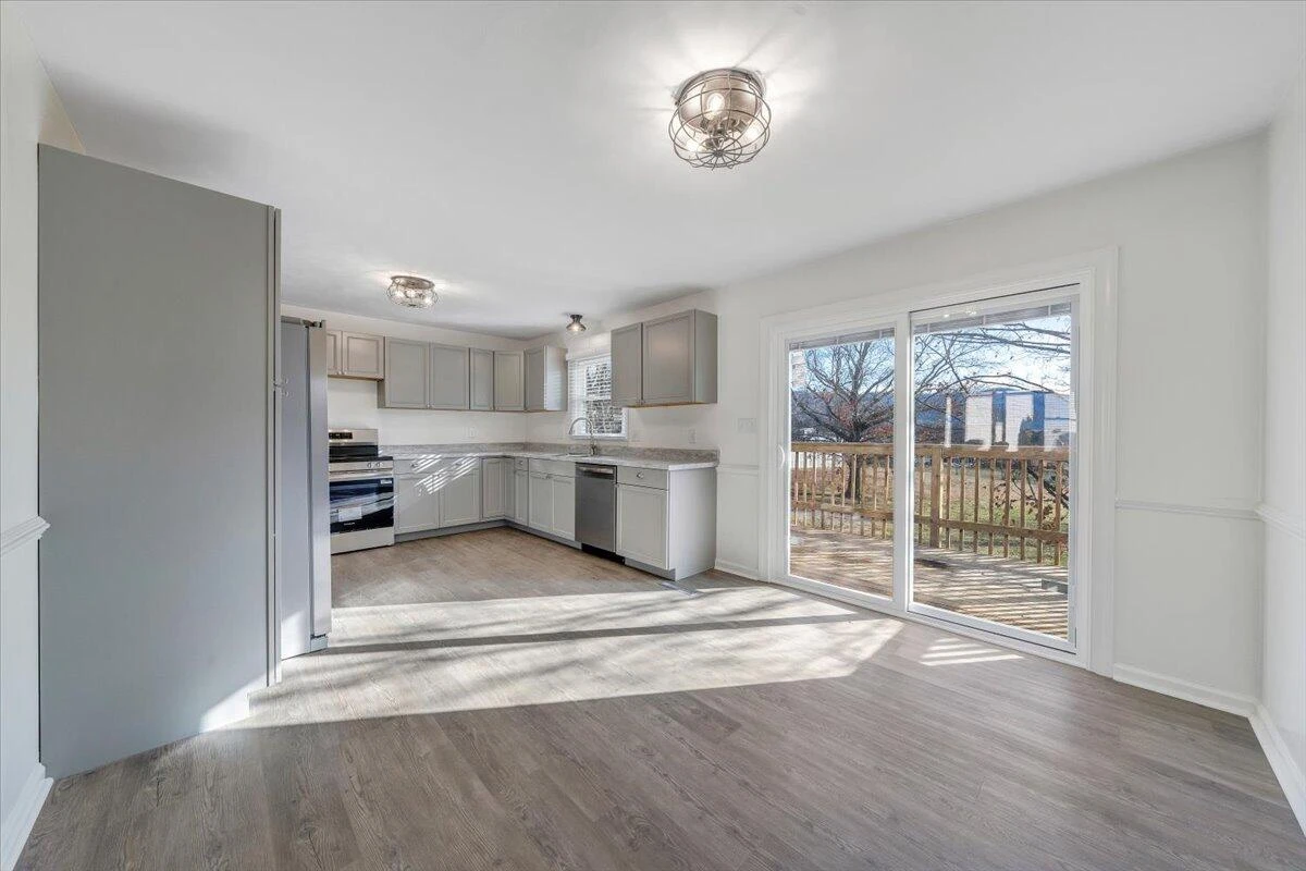 1349 Rainbow Forest DR - Photo 17