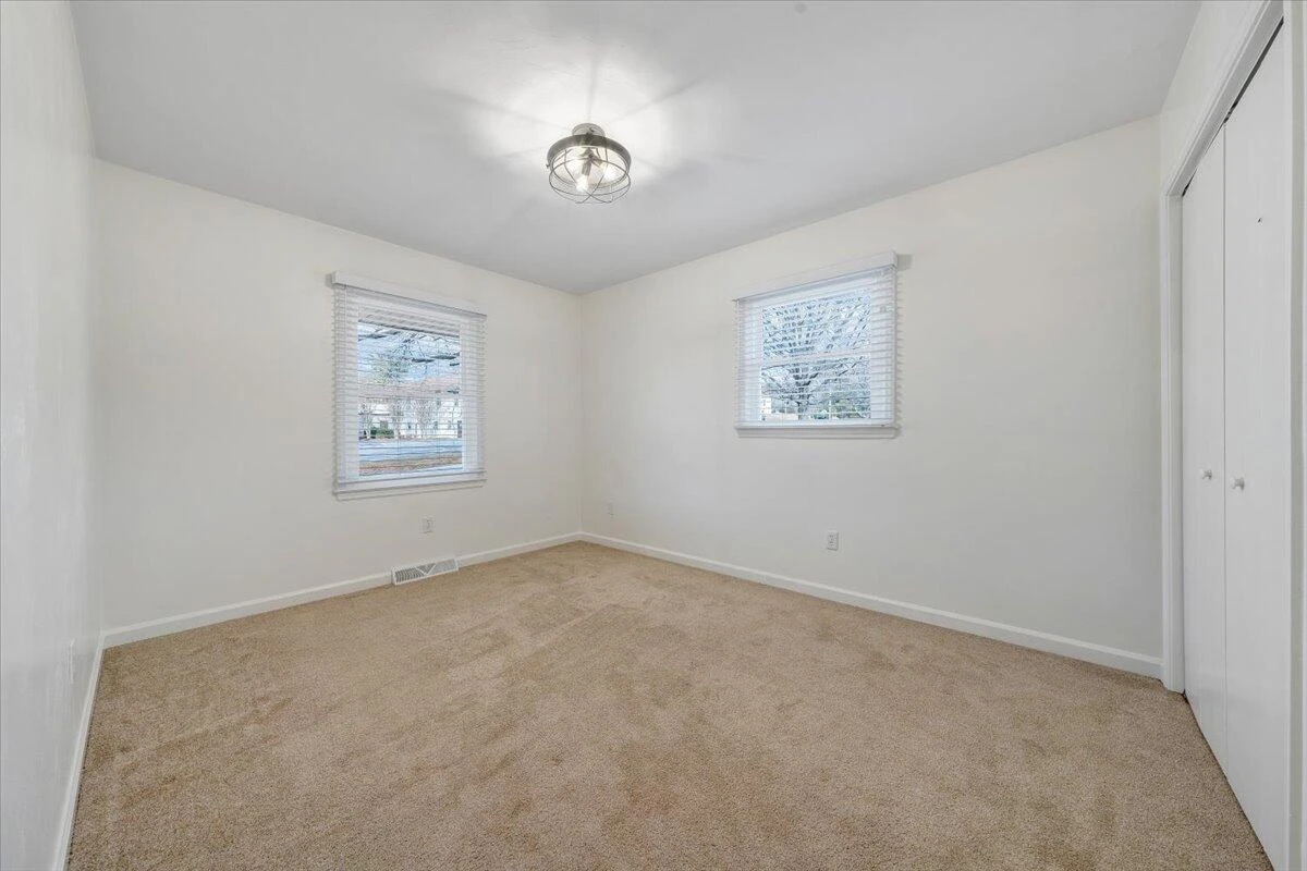 1349 Rainbow Forest DR - Photo 24