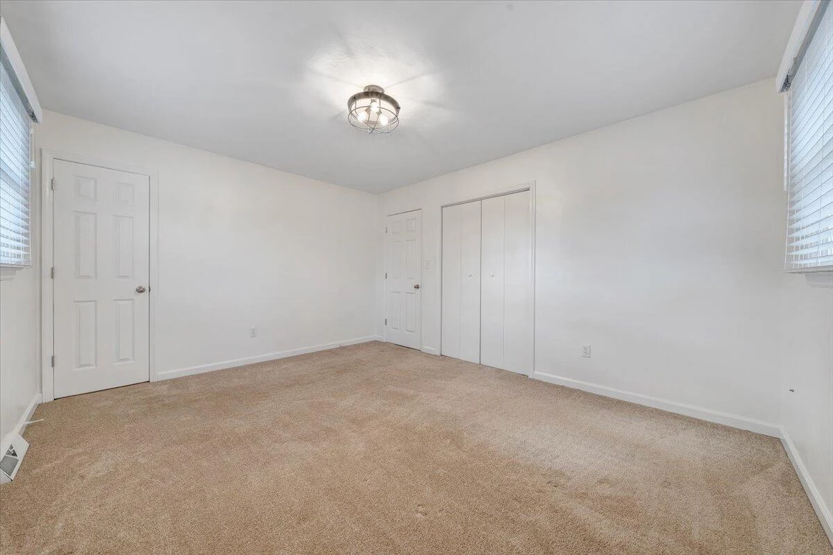 1349 Rainbow Forest DR - Photo 28