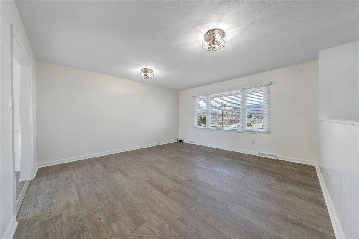 1349 Rainbow Forest DR - Photo 7