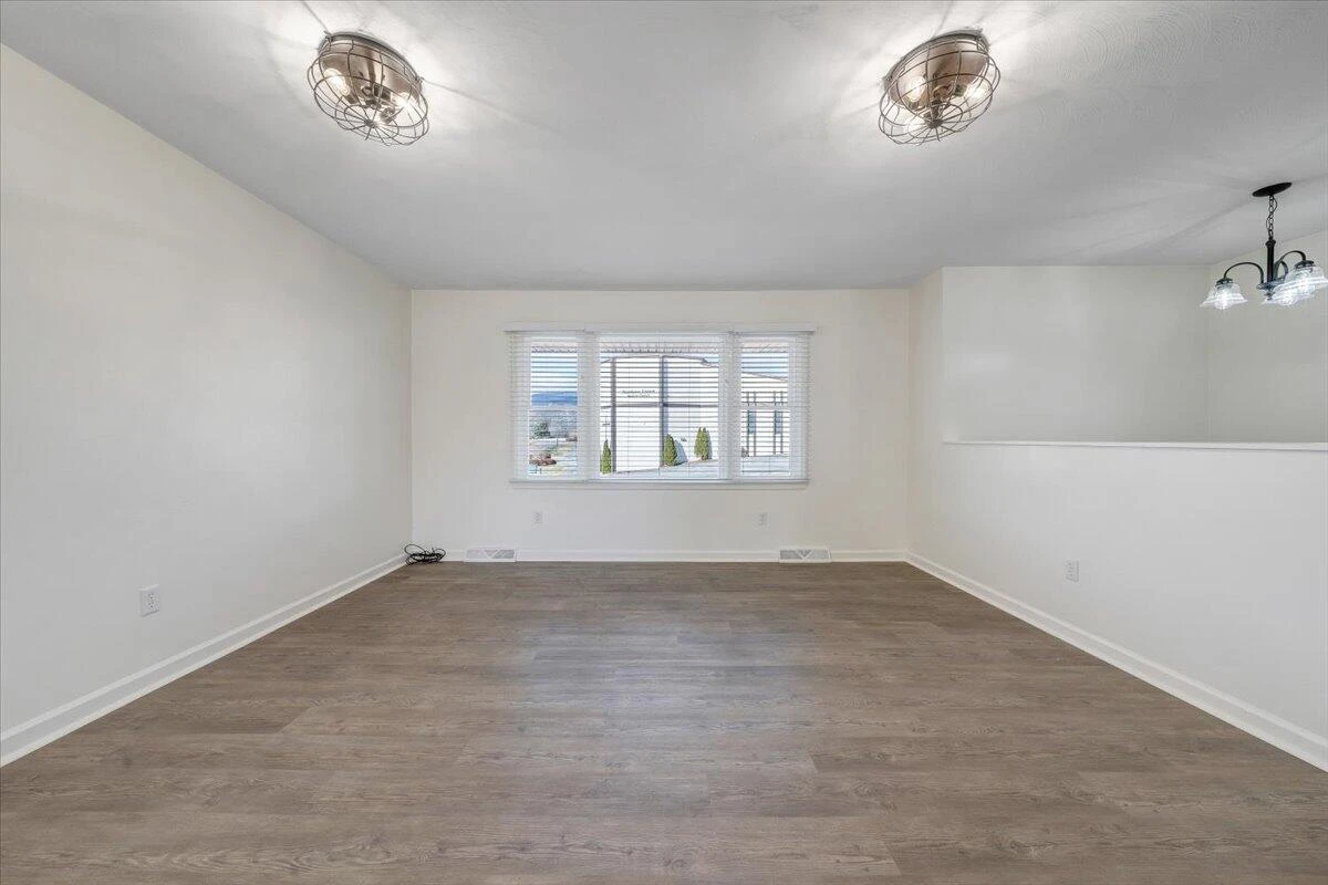 1349 Rainbow Forest DR - Photo 8