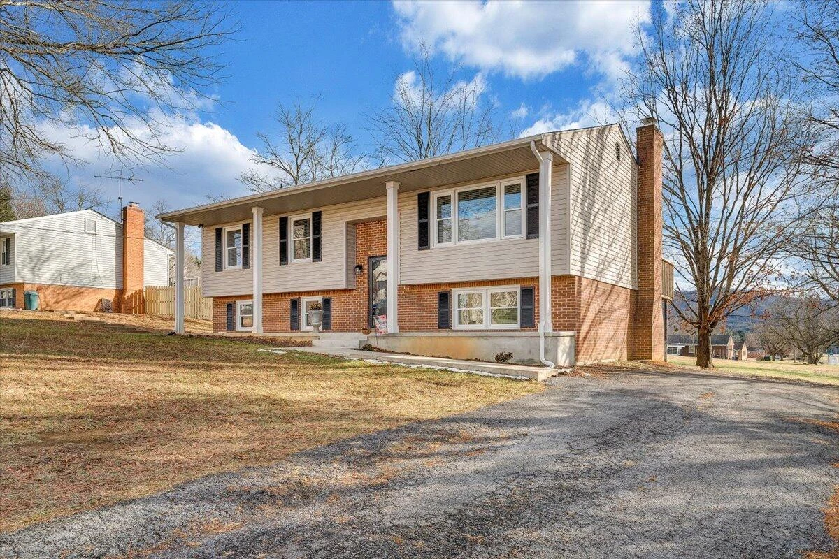 1349 Rainbow Forest DR - Photo 59