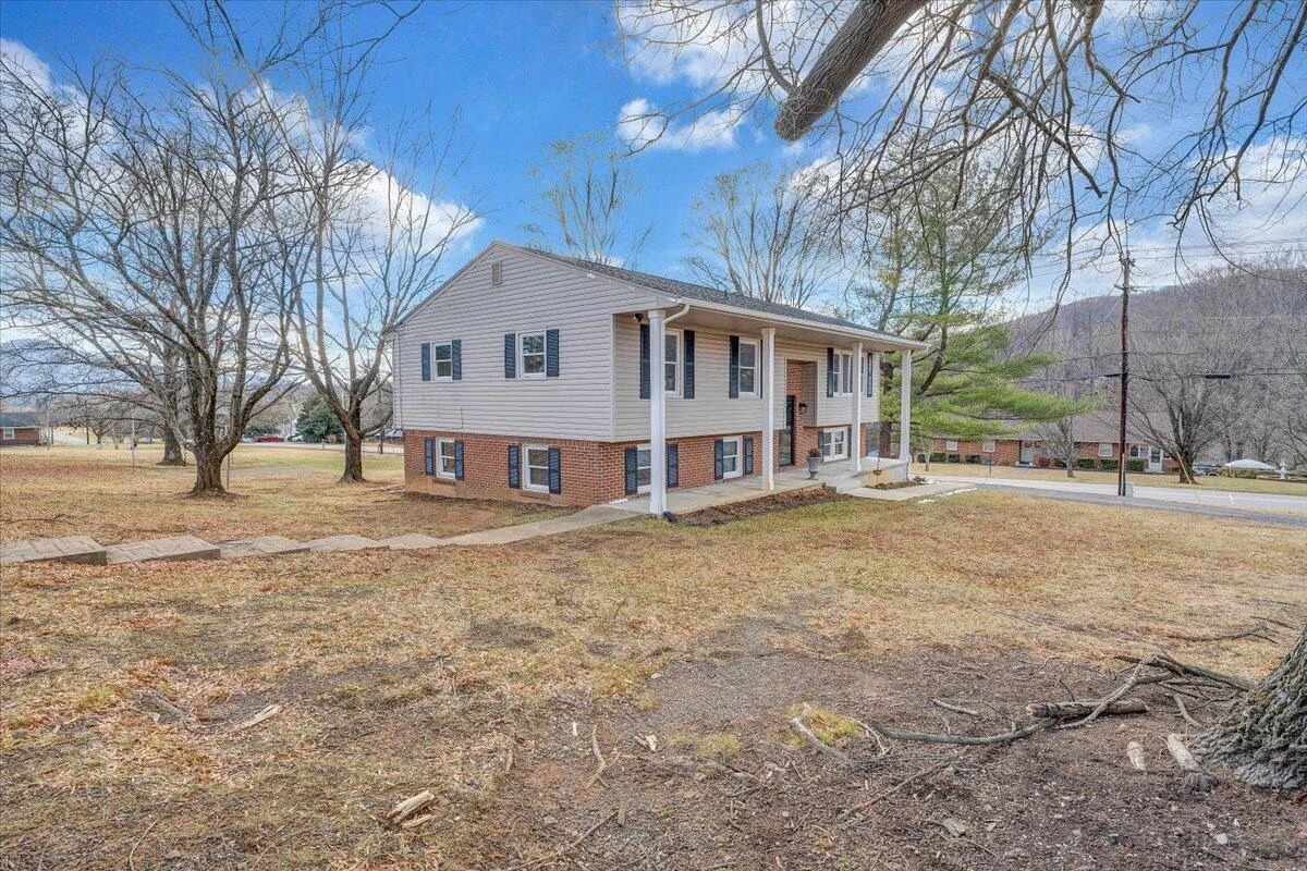 1349 Rainbow Forest DR - Photo 61