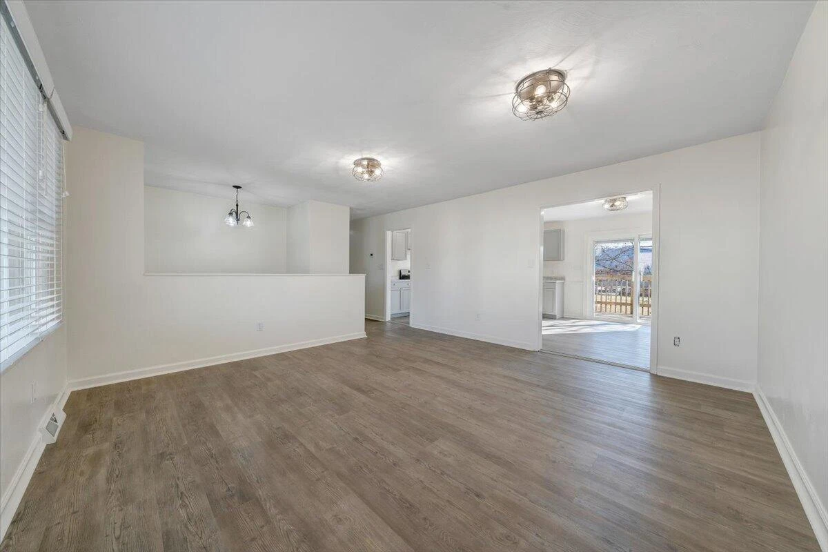 1349 Rainbow Forest DR - Photo 10