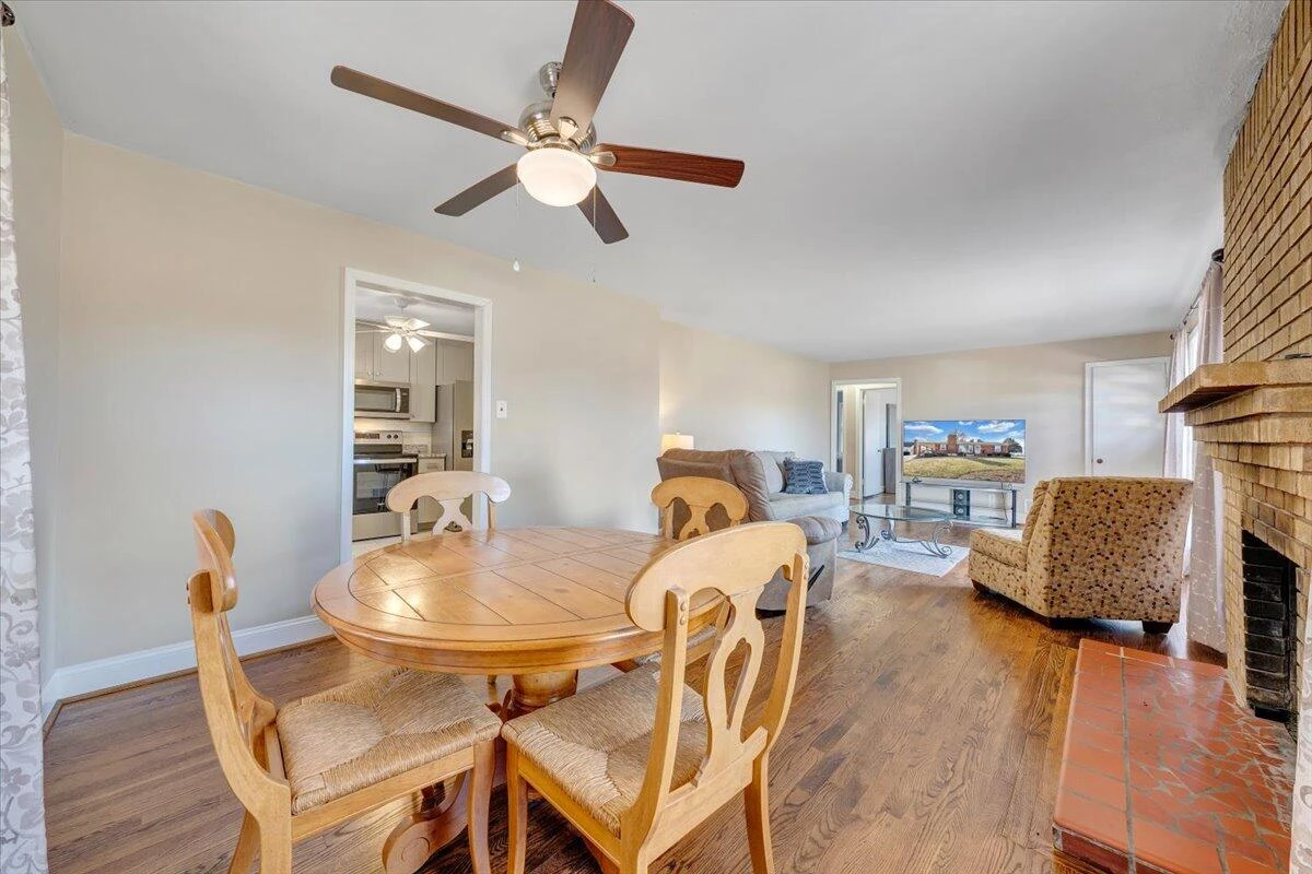 3808 Cove RD NW - Photo 15