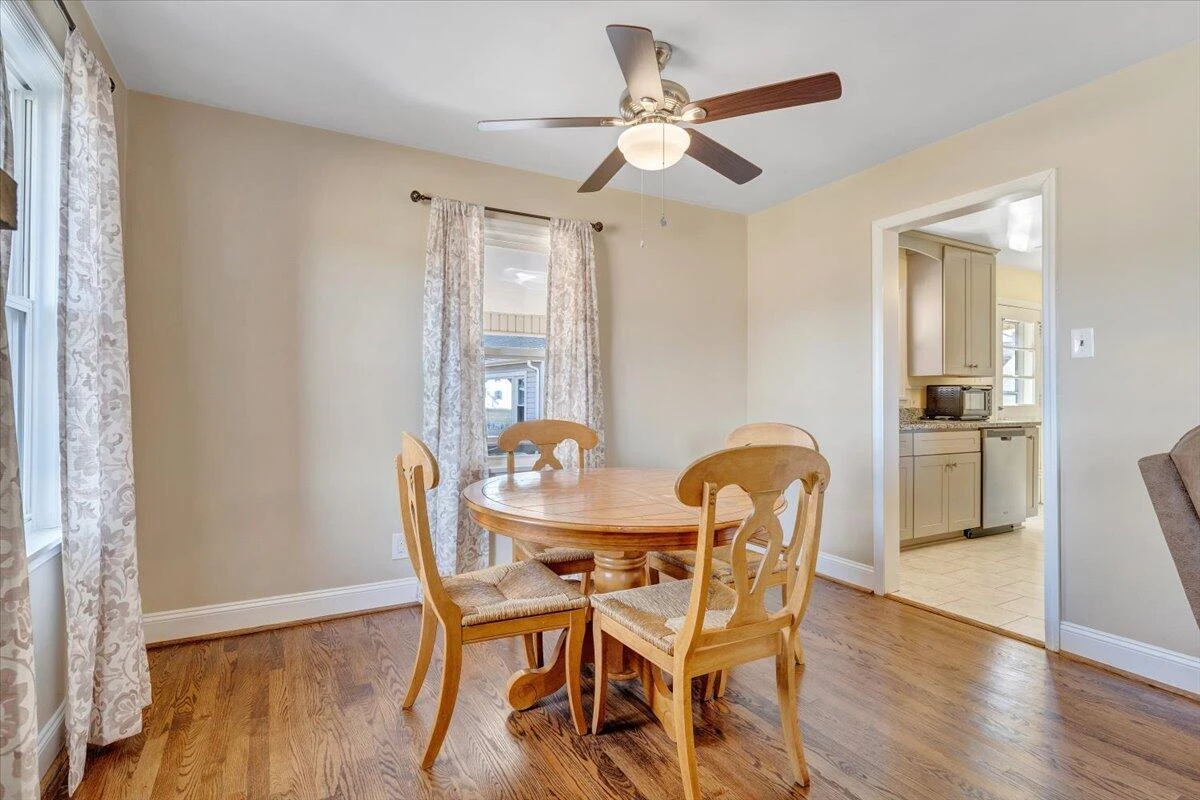 3808 Cove RD NW - Photo 16