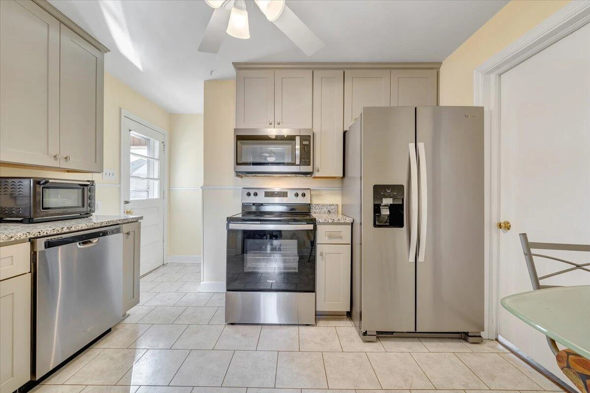 3808 Cove RD NW - Photo 18