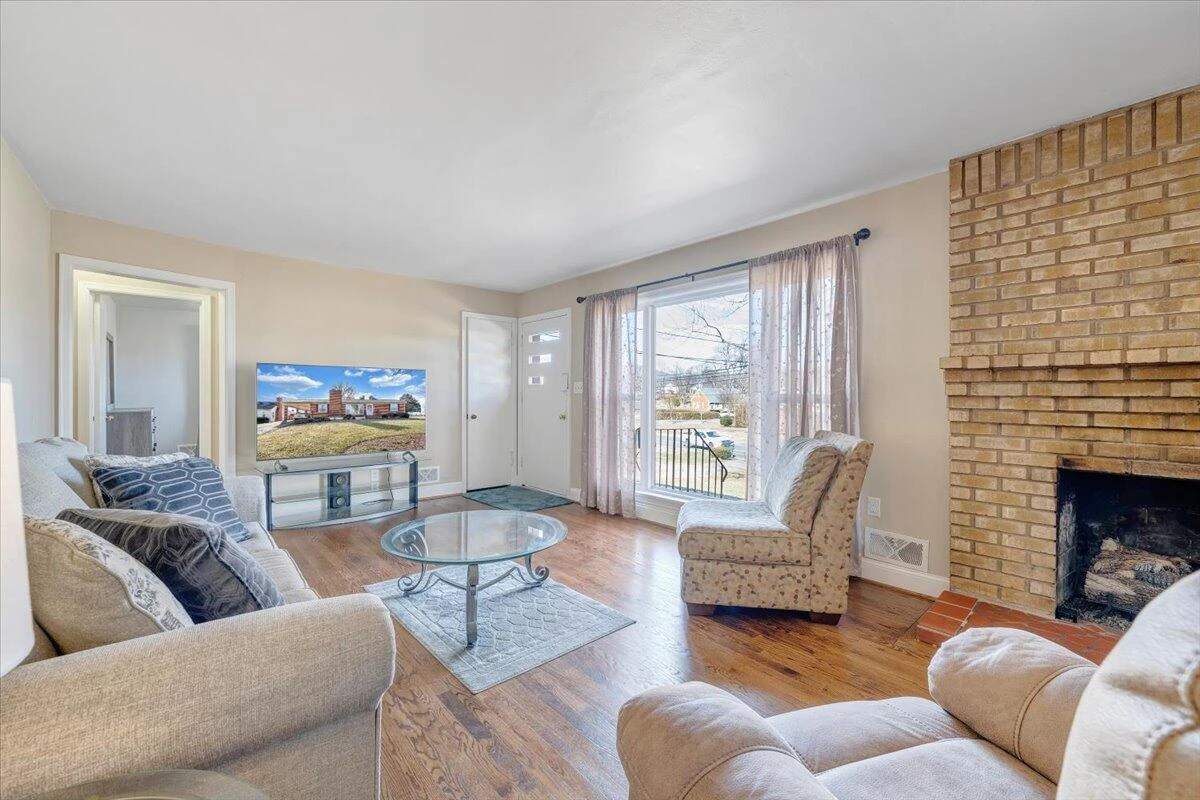 3808 Cove RD NW - Photo 11