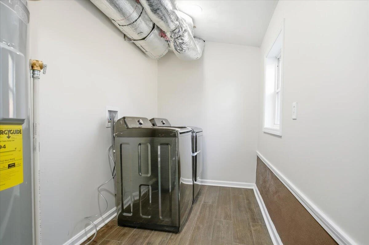 509 Patton AVE NW - Photo 29