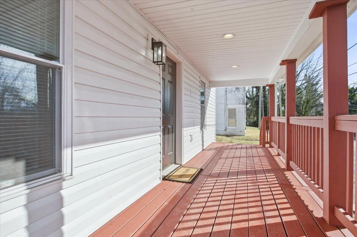 509 Patton AVE NW - Photo 30