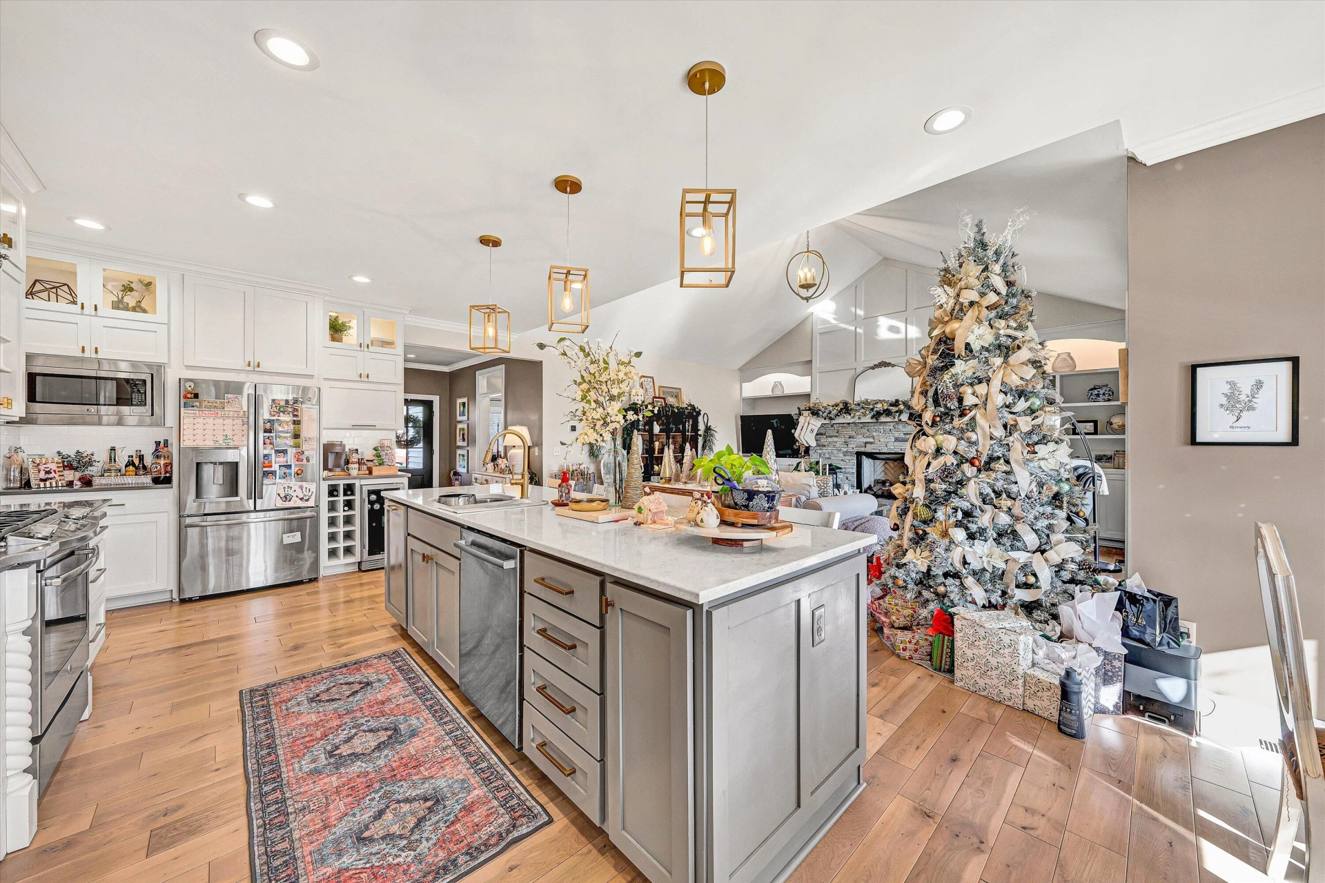 4524 ROSECREST RD - Photo 10