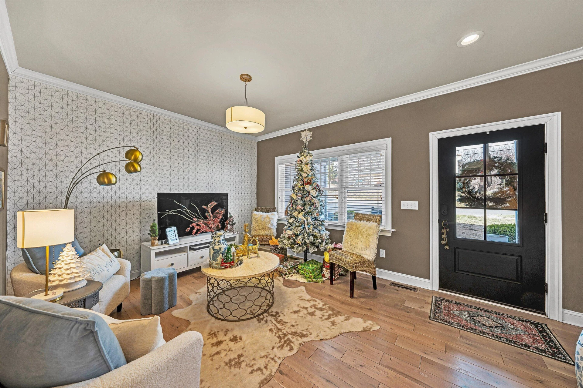 4524 ROSECREST RD - Photo 6