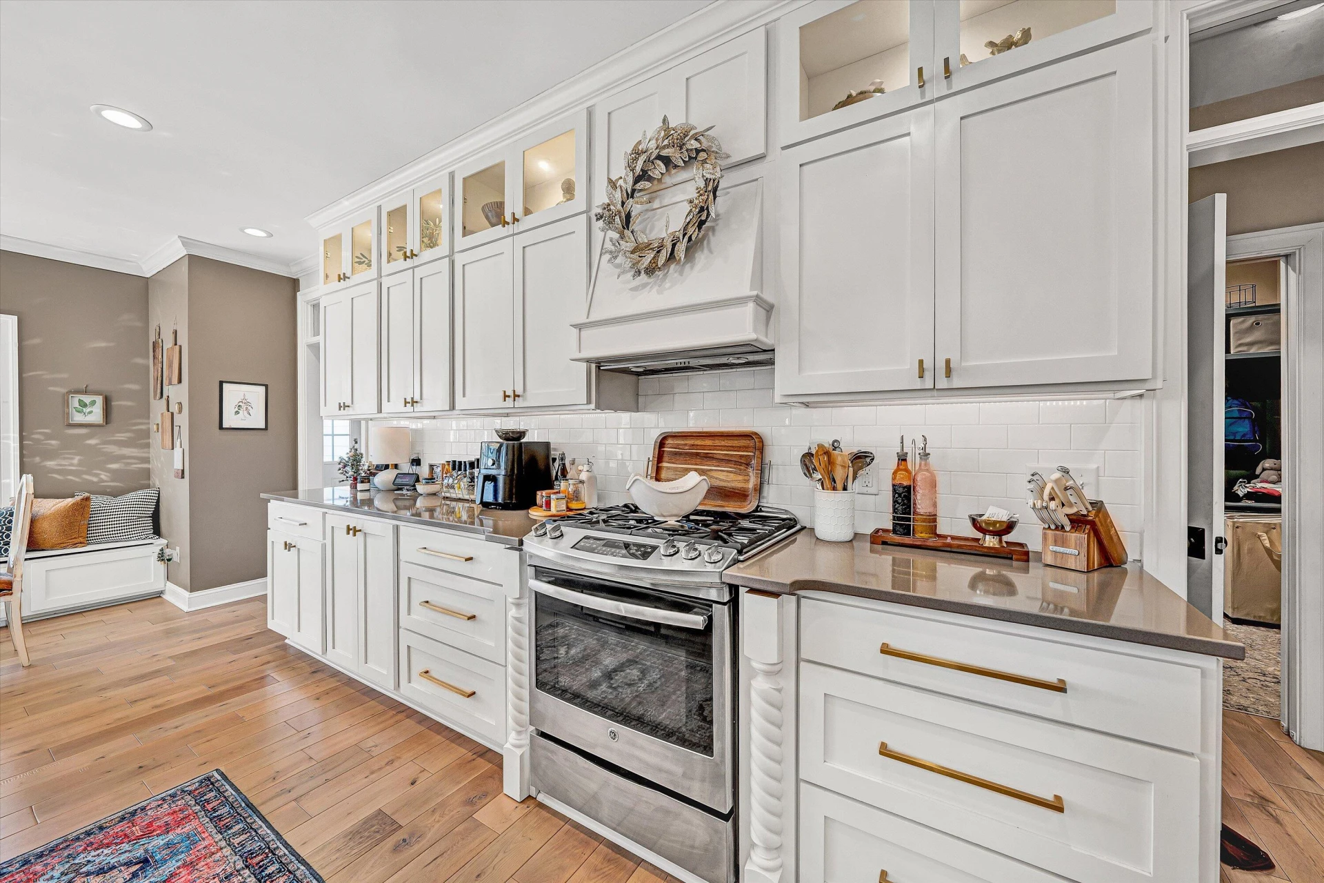 4524 ROSECREST RD - Photo 9