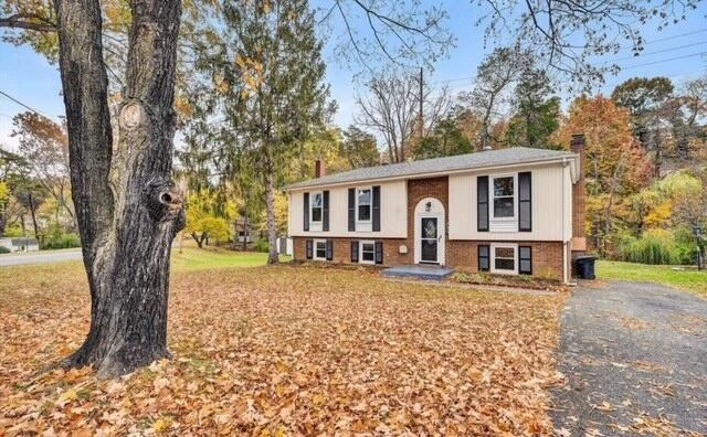 3604 Janney LN - Photo 2