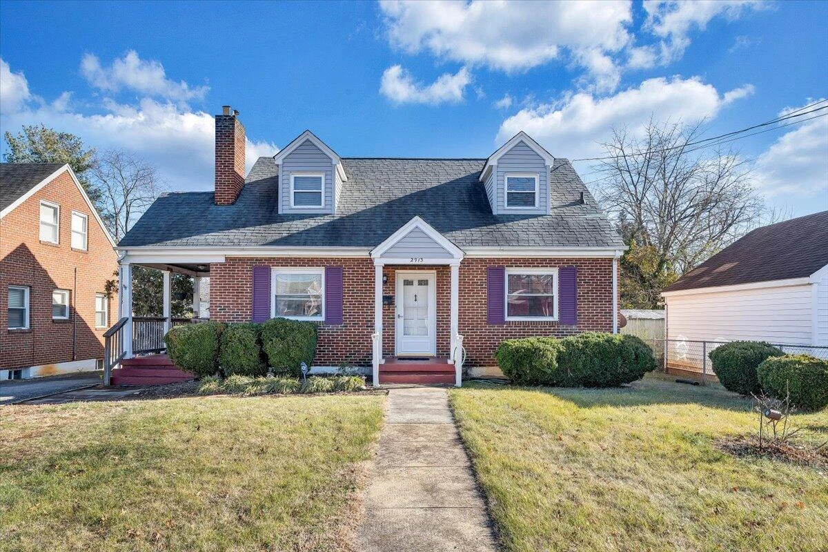 2913 Ravenwood AVE NW