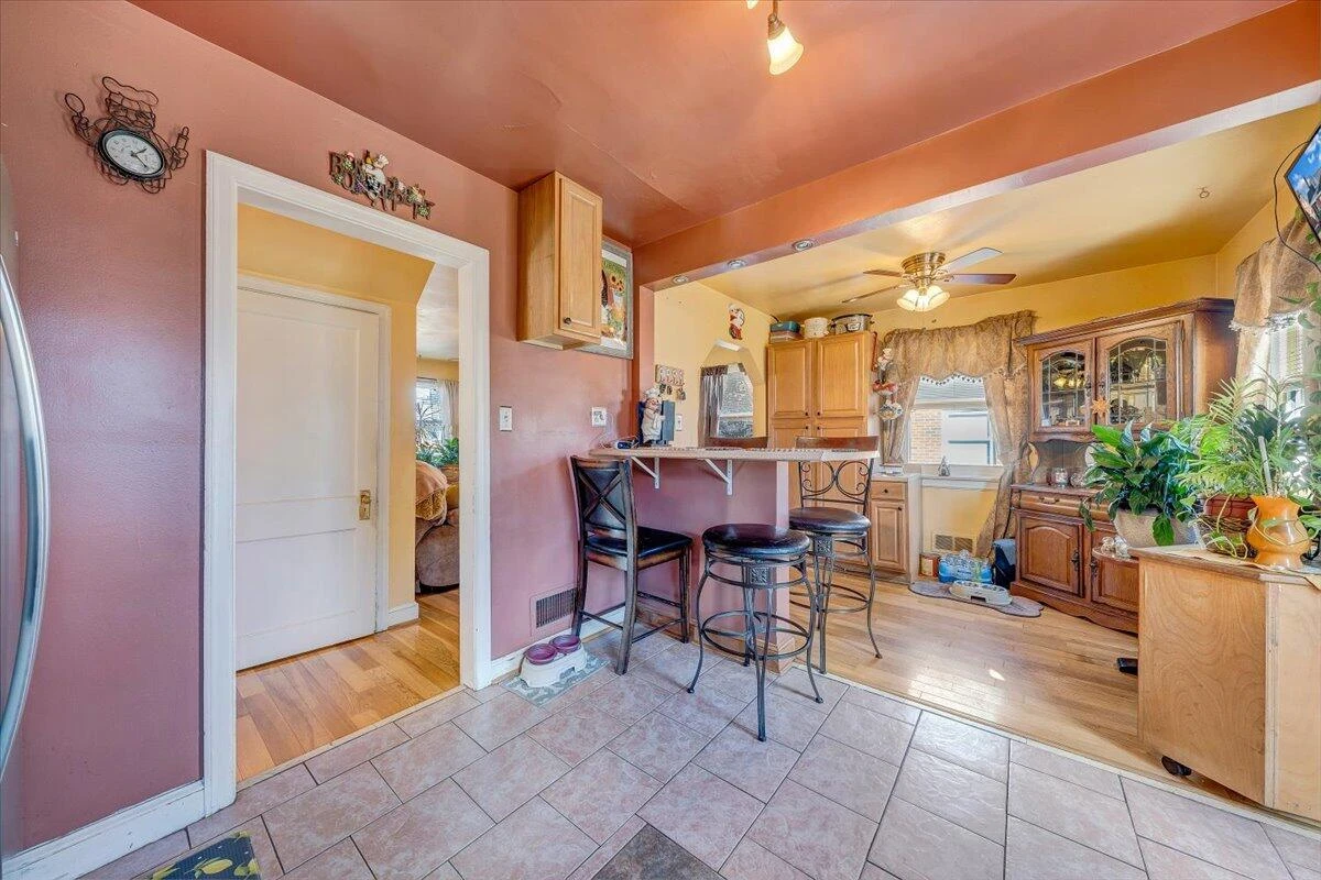 2913 Ravenwood AVE NW - Photo 11