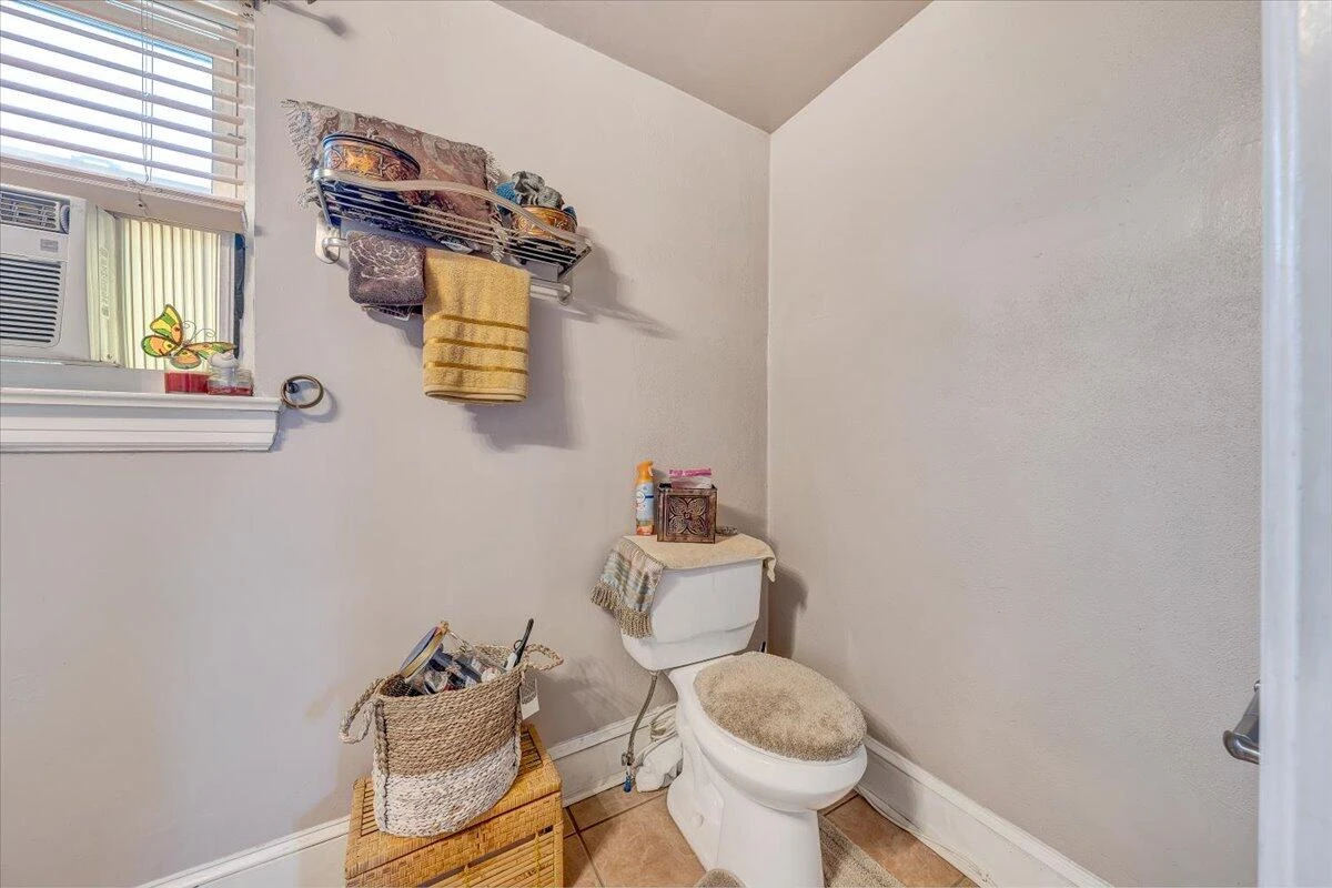 2913 Ravenwood AVE NW - Photo 20